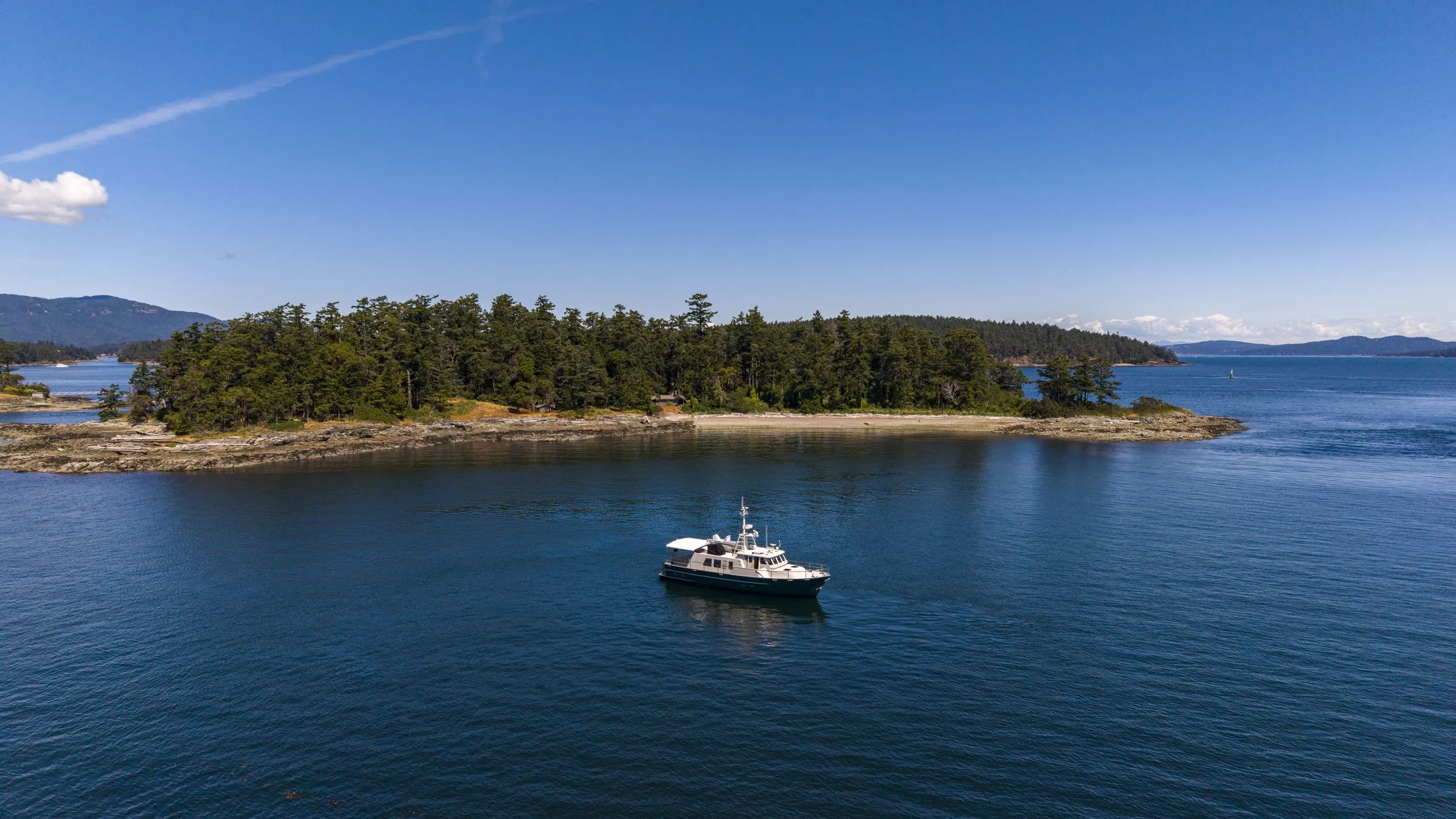 Umiak V — photograph 6 of 49