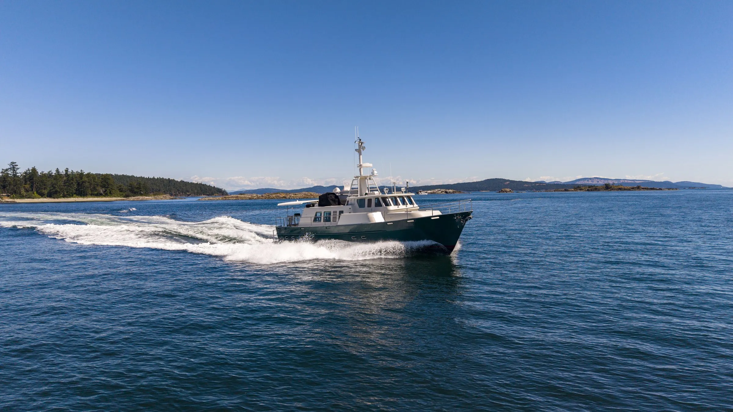 Umiak V — photograph 9 of 49